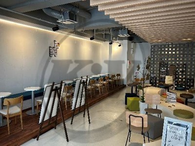 南久宝寺町のお洒落なカフェ居抜き♬オフィスワーカー憩いのスペースに・・・(*^^*)