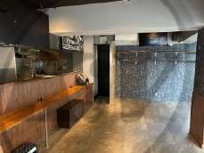 ★西天満１階路面店★内装あり居抜き！居酒屋さん跡地でお店はじめませんか？？(*^-^*)