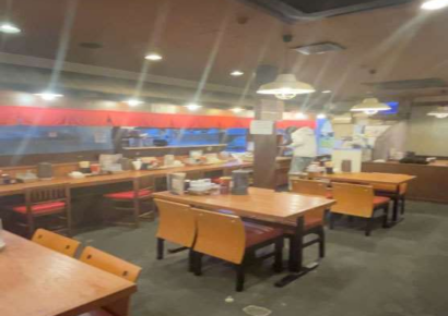 庄内駅前商店街のラーメン店!!2フロアーのセット貸です＊＊