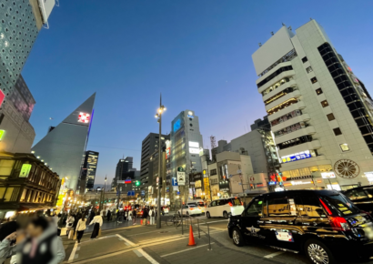 【広告効果＆視認性抜群】ミナミの一等地で開業チャンス‼ 滅多と出ない御堂筋沿いです(^^)/