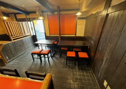 【駅前商店街路面店】長年盛業していた居酒屋跡★新調したての什器など有(*‘∀‘)