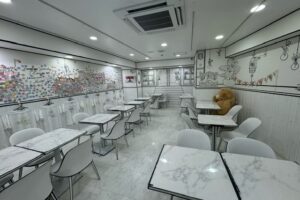 【御堂筋】譲渡金2ケタ( ﾟДﾟ)泉の広場からすぐですよ♪美装カフェ居抜き!!