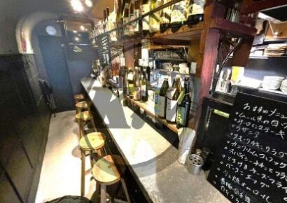 しょんべん横丁でなかなか空きの出ない路面居抜き★