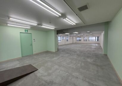 堀江のオオバコ(*‘∀‘)ワンフロアーワンテナント!!最上階ルーフバルコニー付き♪