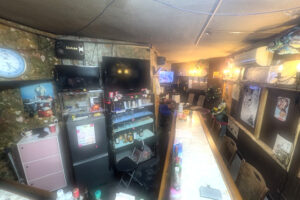 【茶屋町】隠れ家スナック居抜き出ました★倉庫・休憩スペースも贅沢にございます( *´艸｀)