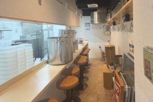 駅チカの美装店舗☆ラーメン店の居抜きですよ(*‘∀‘)