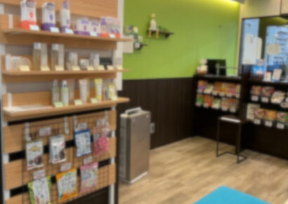 間もなく完成するランドマークビルすぐ!!視認性バツグンの路面店舗(^^)/