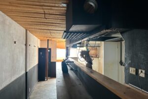 ＼飲食店開業希望者様必見!／レンガ通りのラーメン店跡テナント(・∀・)