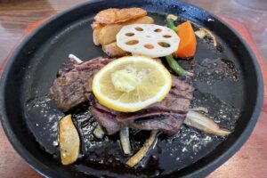 ステーキと洋食の晴