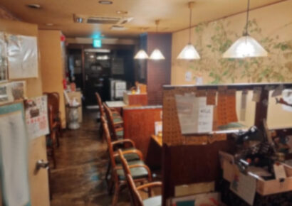 土佐堀通の純喫茶♪倉庫スペースもセットです(^o^)／