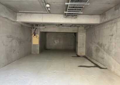 心斎橋エリアで「駐車場付き」は滅多にありません(*^▽^*)本当にレアです!!