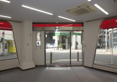 角地＆路面で視認性ばっちり(ΦωΦ)オフィス・店舗に最適な空間♪