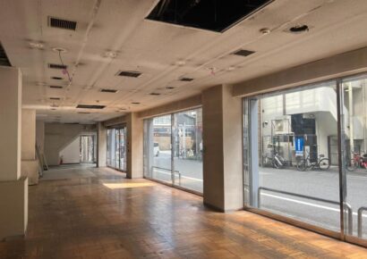 日本橋筋商店街★角地路面店舗(/・ω・)/窓面広く開放感ばっちり◎