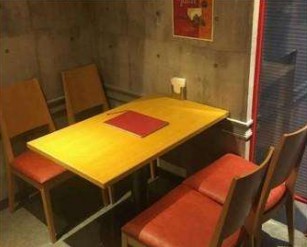 東心斎橋の「特等席」★路面ワインバー居抜き物件！！重飲食もOKです( *´艸｀)