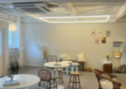 水辺を望むくつろぎ空間♪人気カフェ居抜きで叶う理想のリバーサイド店舗(^^)/