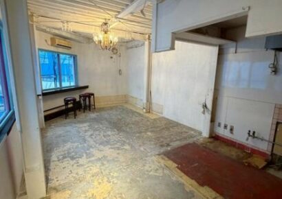 ミナミの角ビルで、ちいさな繁盛店を!!飲食店跡テナントです(/・ω・)/