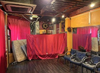 ミナミの角ビルで、ちいさな繁盛店を!!飲食店OKです(/・ω・)/