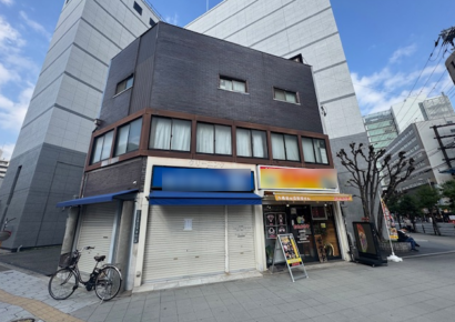 上町筋★交差点角立地で視認性バツグン！間口の広さが魅力的です！