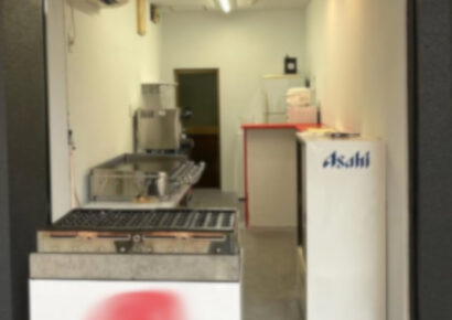 コンパクトな路面店!!バー、軽飲食店、テイクアウトにいかがですか?