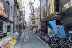 隠れ家ストリートの隠れ家バー♪期待高まる居抜きです(*ﾉωﾉ)