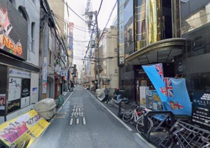 隠れ家ストリートの隠れ家バー♪期待高まる居抜きです(*ノωノ)