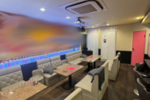 ミナミで「すぐ始める」が叶う!!BAR・スナック居抜き物件(/・ω・)/