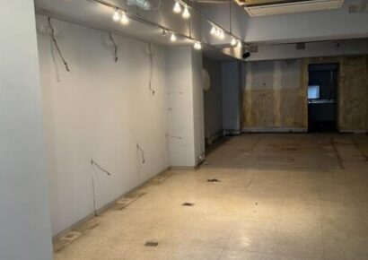 四ツ橋筋に面した「ワンフロア丸ごと貸し」テナント登場☆