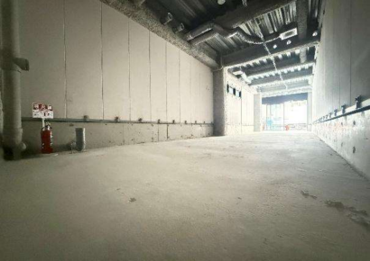 本町に堂々誕生!!できたてほやほやオフィスビルの顔になりませんか?