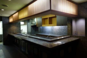 落ち着き×集客力がちょうどいい。天満橋で、記憶に残る一軒に――(*´ω｀)