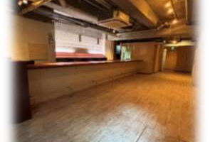 地下ワンフロアーまるっと使える居抜き物件!(^^)!BAR・カフェなどにぴったりです。