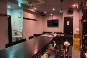 知る人ぞ知る、が一番強い(^^)/入居後即営業できるバー居抜き物件★