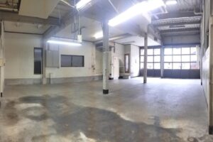 ”ちょうどいい広さ”と”ちょうどいい立地”間口7メートル超の路面テナント◎