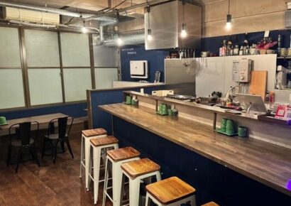 わざわざ階段を上る価値のあるお店に!!オフィス街に飲食店跡のコバコ出ました★