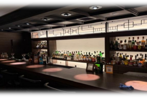 夜の街・北新地で勝負!!ワンフロアー独占できるBAR居抜き♬