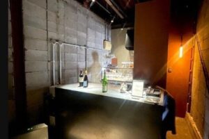 重飲食もご相談ください(^^♪ちょうどいいサイズ感のワインバー居抜き★
