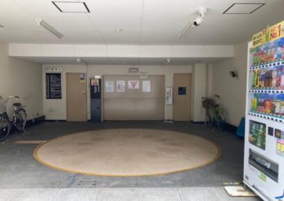 心斎橋・本町エリアで勝負するならココ!!商店街スグの大型路面テナント★★