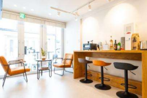 ただの路面店じゃ物足りない方!デザイナーズレジデンスの1階、空いてます(・∀・)