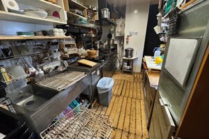 【駅近アクセス◎】美装店内＆充実厨房設備★上町筋面す高級飲食店居抜き！