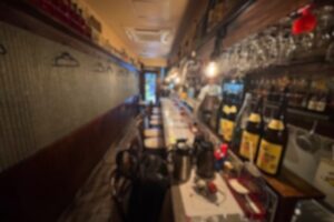 【北浜】オフィス街中心部！ 初期投資抑えれるランチタイムの間借り募集です★