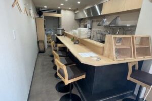 譲渡金無し(‘◇’)ゞ区役所スグの路面店!店前スペース使えます。
