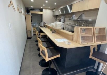 譲渡金無し(‘◇’)ゞ区役所スグの路面店!店前スペース使えます。