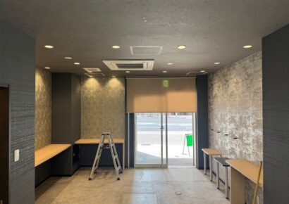 【何商相談可】賃料ジャスト30万円&看板設置も相談可!前面自動ドアで視認性も◎!