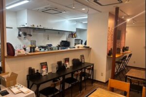 【駅近商店街】この立地でこの坪単！そして譲渡金ナシの居抜き一棟貸！！
