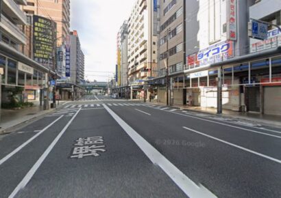 日本橋の街にハマる!「路面店+車庫付き」で使い勝手も◎な1階テナント!
