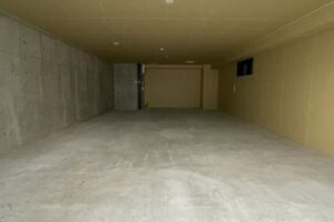 築浅マンションの1階に、約20坪の使いやすい店舗スペース登場！