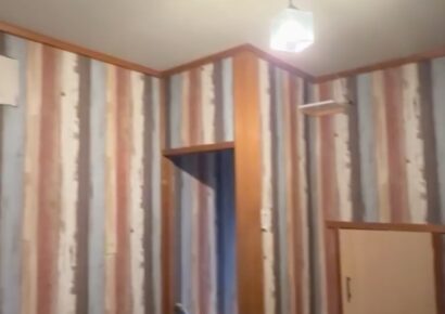 中通り商店街の路地裏にひっそり佇む、スイーツ店跡の1棟貸店舗!