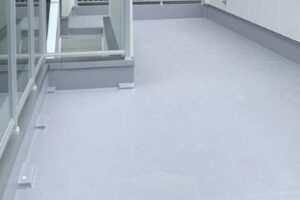 屋上付きのカフェ居抜き物件で、自分らしいお店づくりを♪