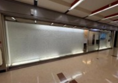 【大阪駅前第4ビル】約35坪の大型区画!間口9m超えの存在感抜群なテナントが登場!
