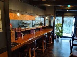 圧倒的な視認性！中華料理店の設備が残る「希少な路面居抜き物件」で飲食店をオープンしませんか？